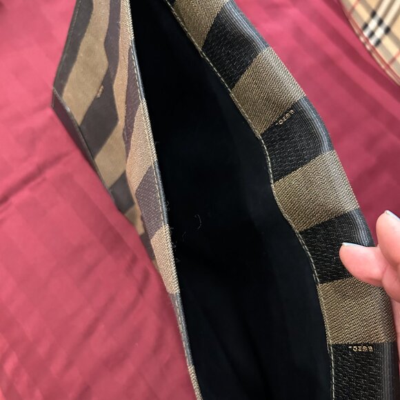 Fendi Pequin Envelope Clutch w/dustbag - Picture 7 of 10